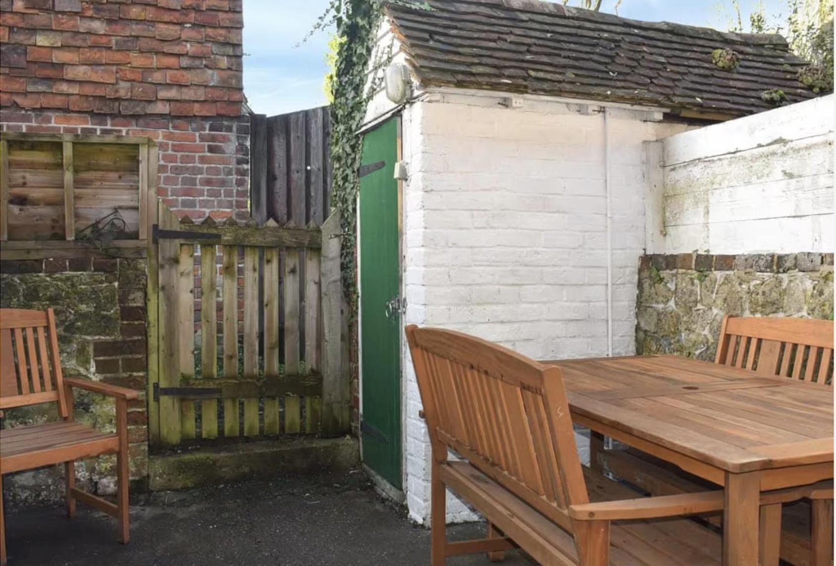Beautiful Renovated Cottage In Mersham Ashford Kent エクステリア 写真